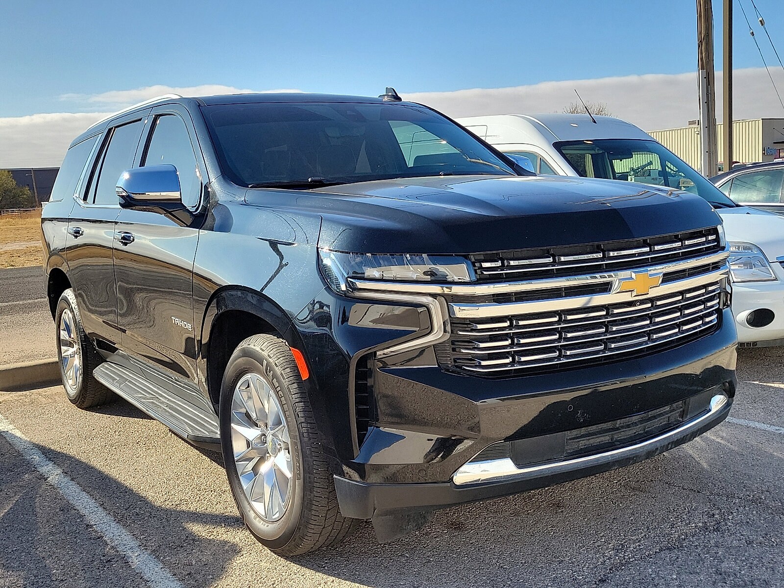 2021 Chevrolet Tahoe Premier photo 2