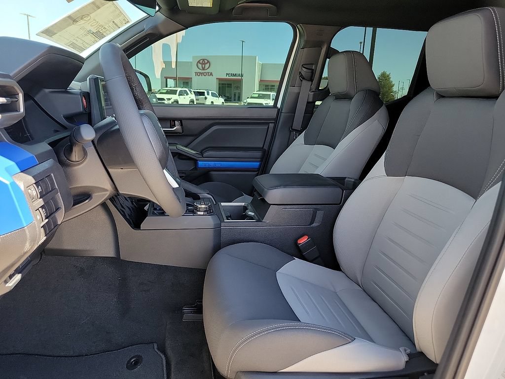 2026 Toyota Tacoma TRD Off Road - Photo 12
