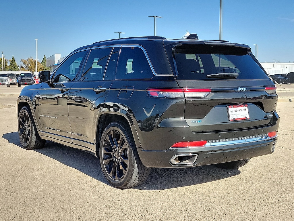 Used 2023 Jeep Grand Cherokee 4xe Overland SUV