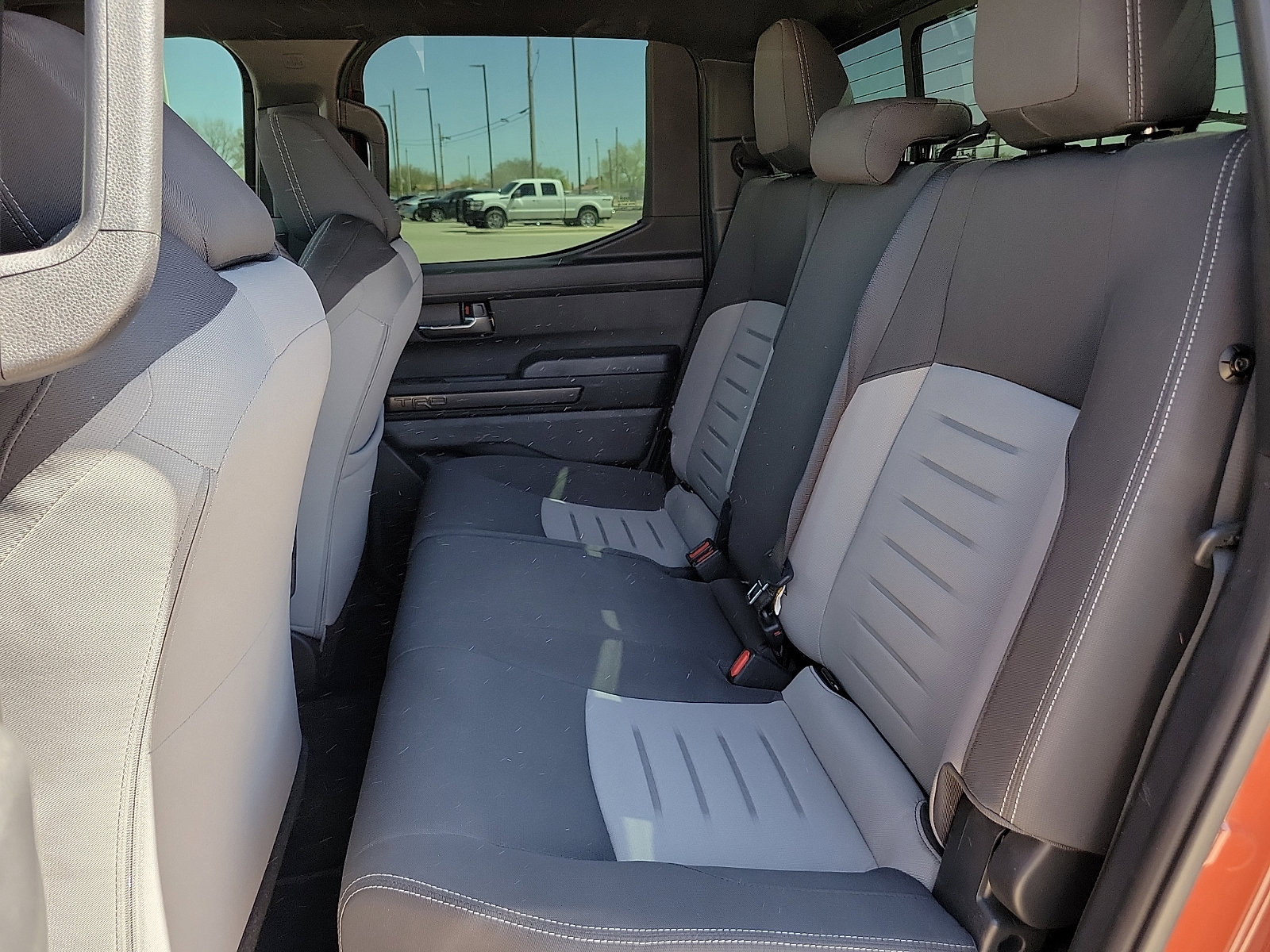 2025 Toyota Tacoma TRD Off Road - Photo 8