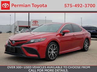 2024 Toyota Camry Hybrid SE Sedan