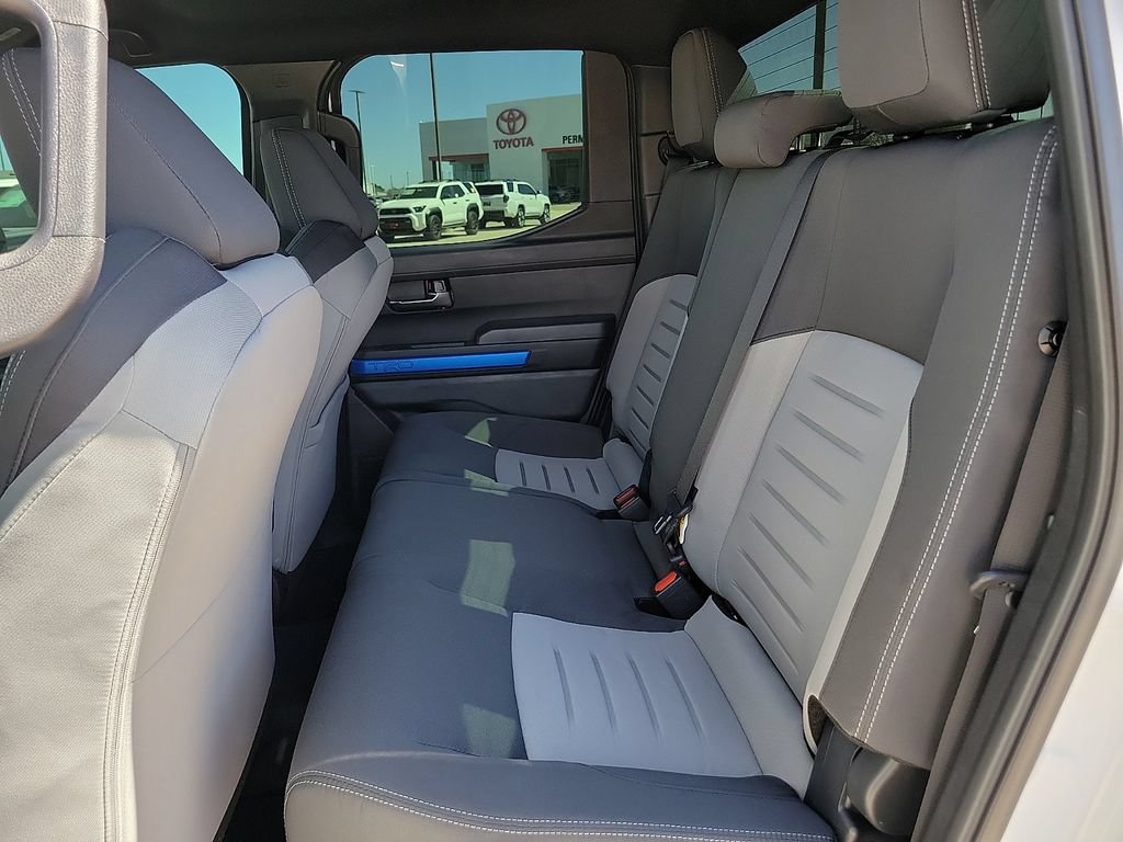 2026 Toyota Tacoma TRD Off Road - Photo 8