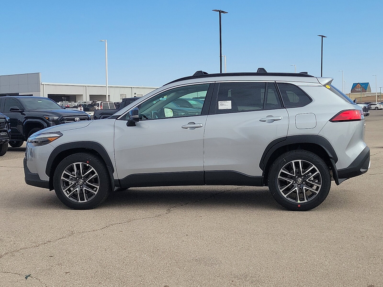 2026 Toyota Corolla Cross XLE photo 2