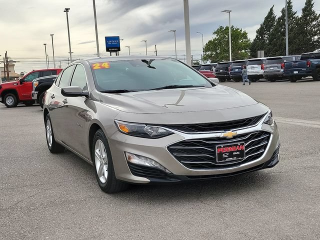 1G1ZD5ST4RF131953
