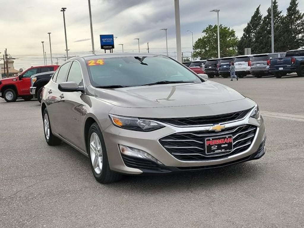 Used 2024 Chevrolet Malibu 1LT Sedan
