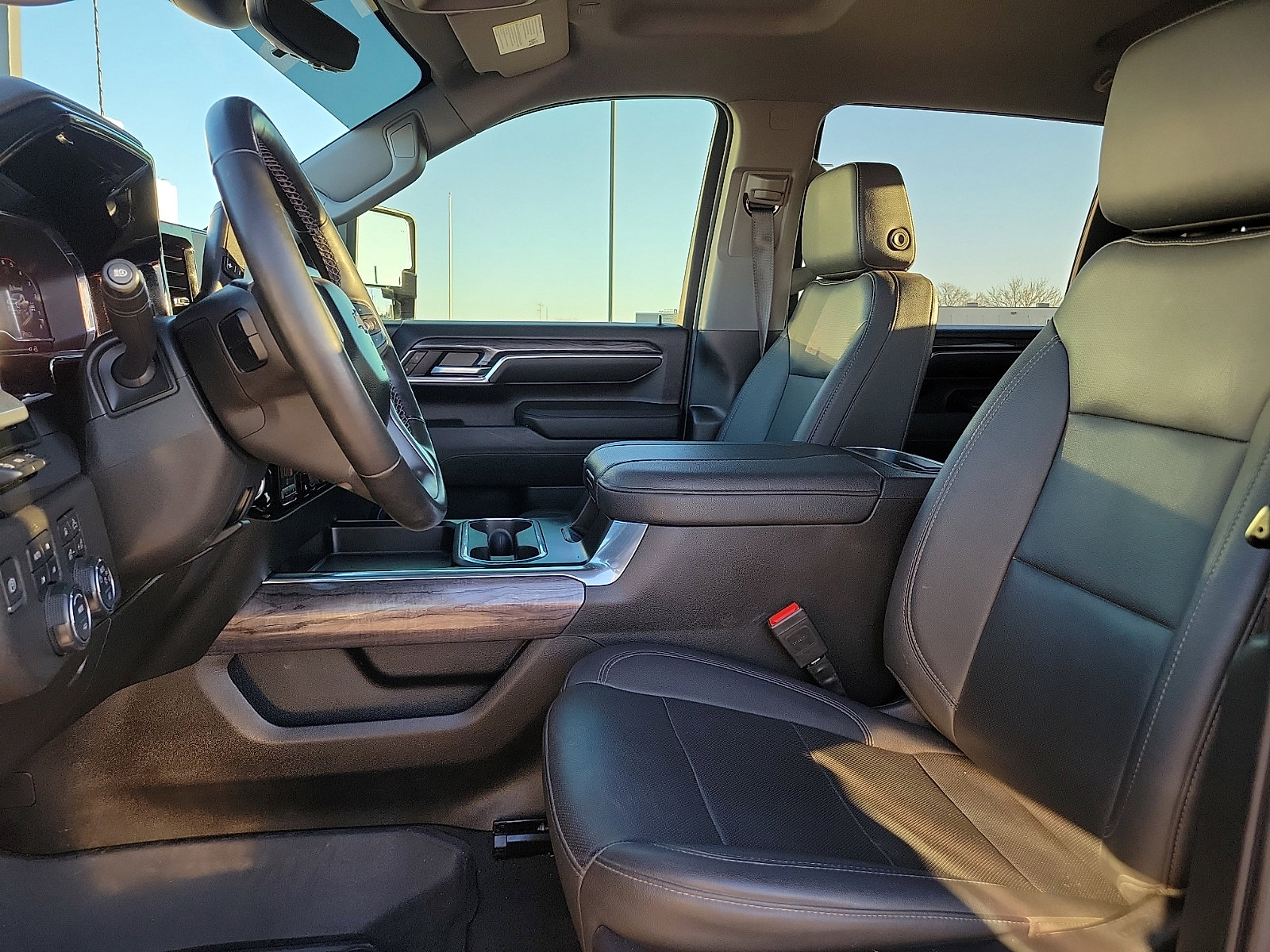 2024 Chevrolet Silverado 2500HD LTZ - Photo 12