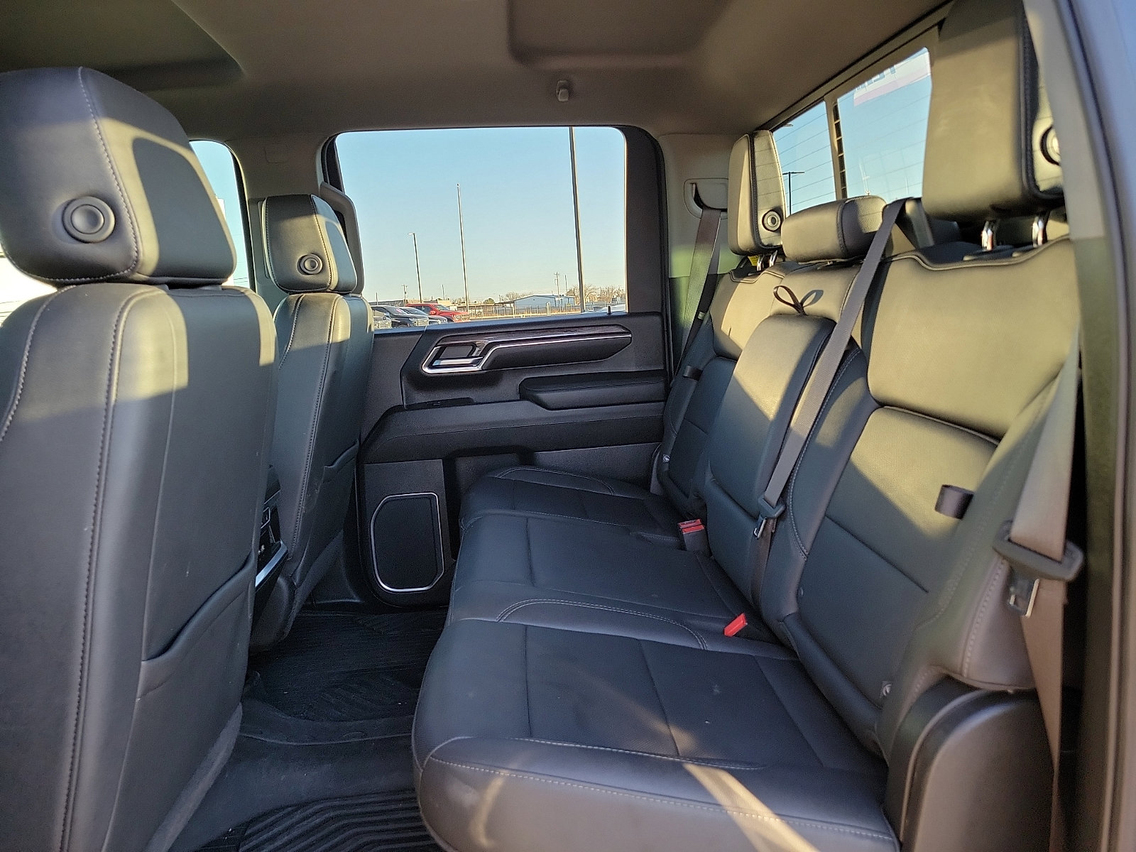 2024 Chevrolet Silverado 2500HD LTZ - Photo 8