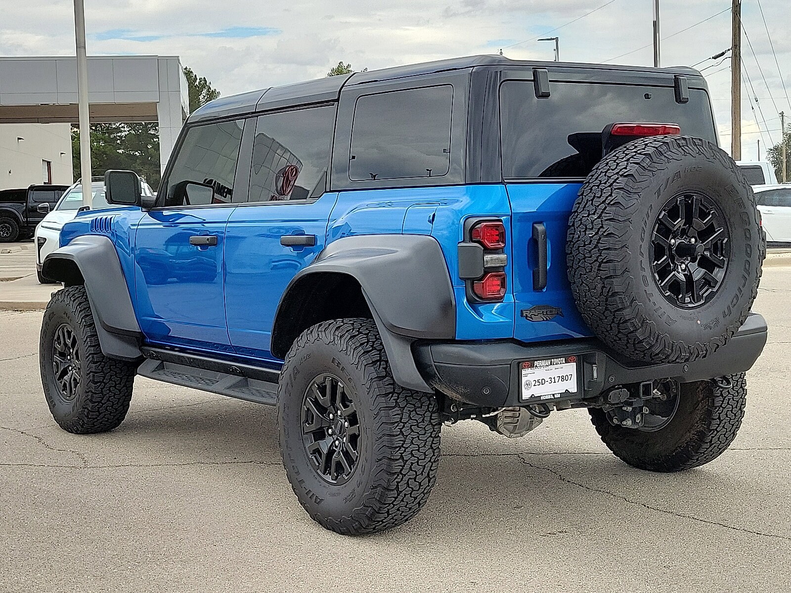 2024 Ford Bronco Raptor photo 2