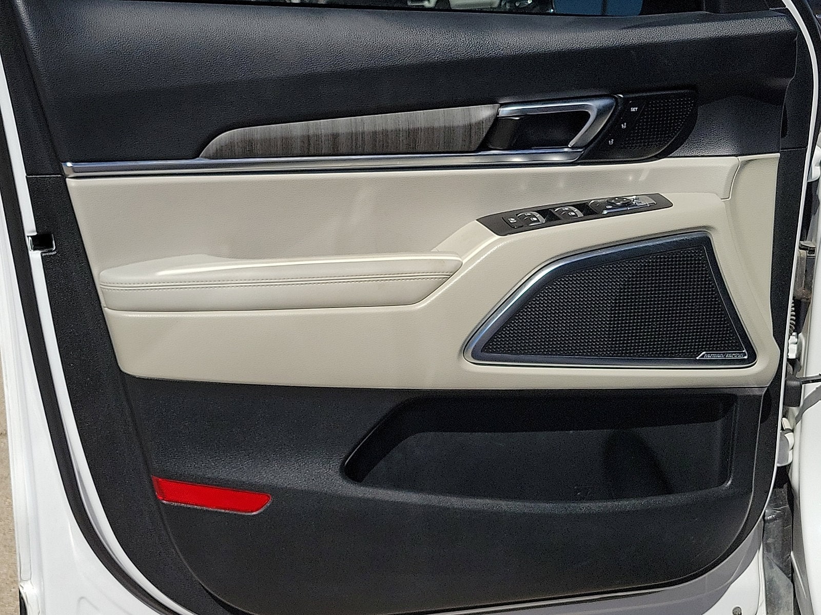 2024 Kia Telluride SX Prestige - Photo 11