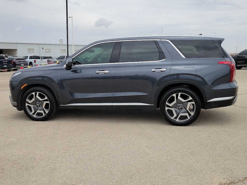 Used 2025 Hyundai Palisade SEL Premium SUV