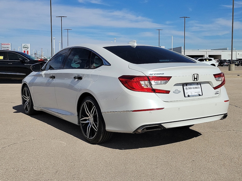 Used 2022 Honda Accord Touring 2.0T Sedan
