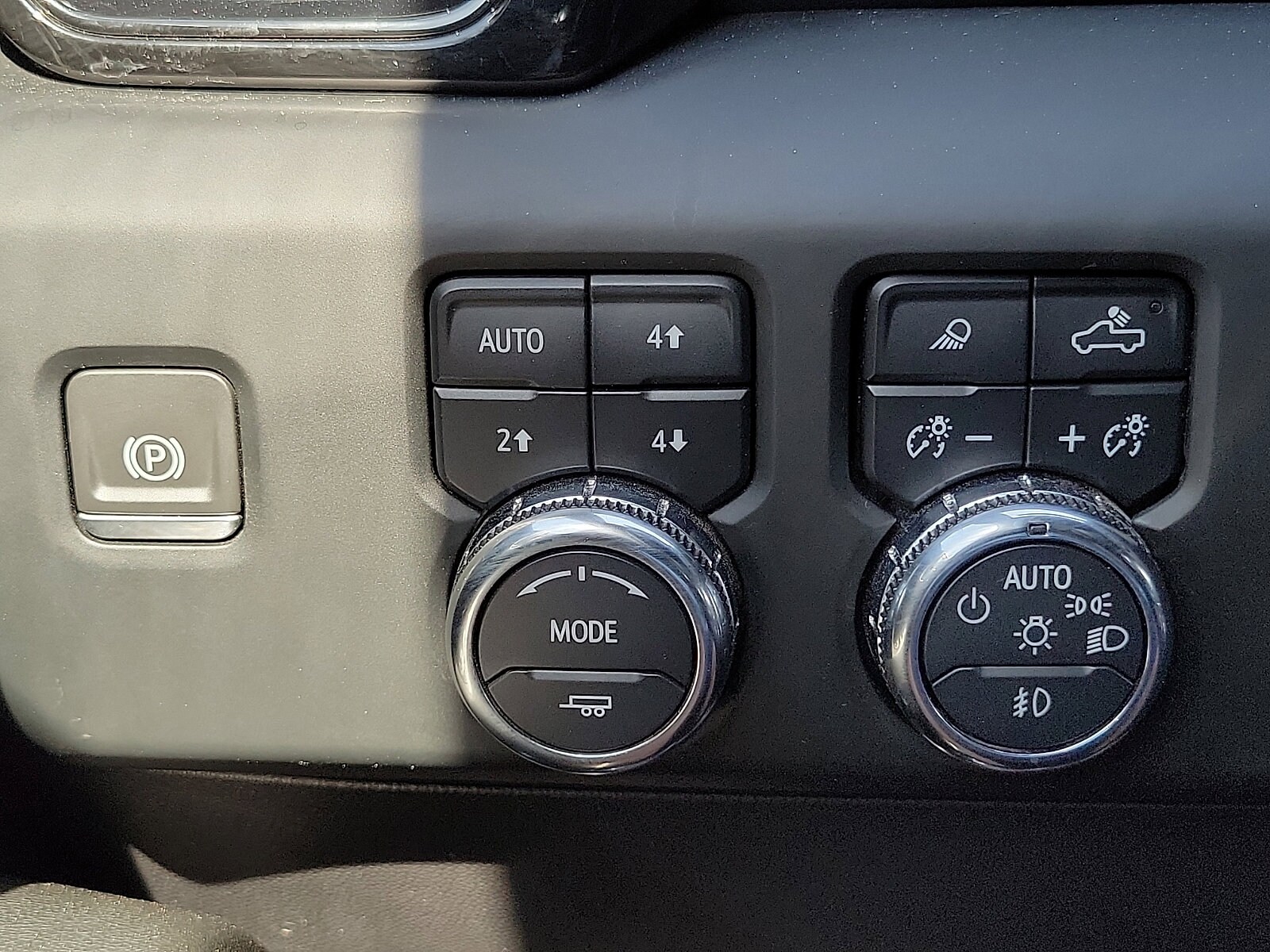 2024 GMC Sierra 1500 AT4 - Photo 16