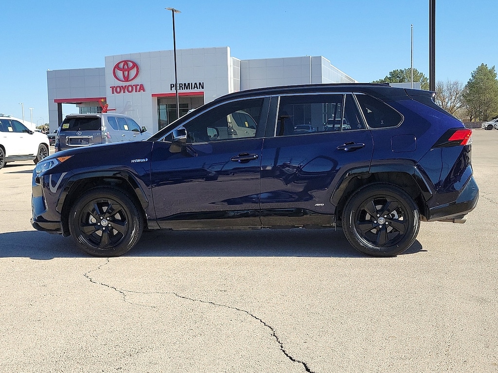 Used 2019 Toyota RAV4 Hybrid XSE SUV