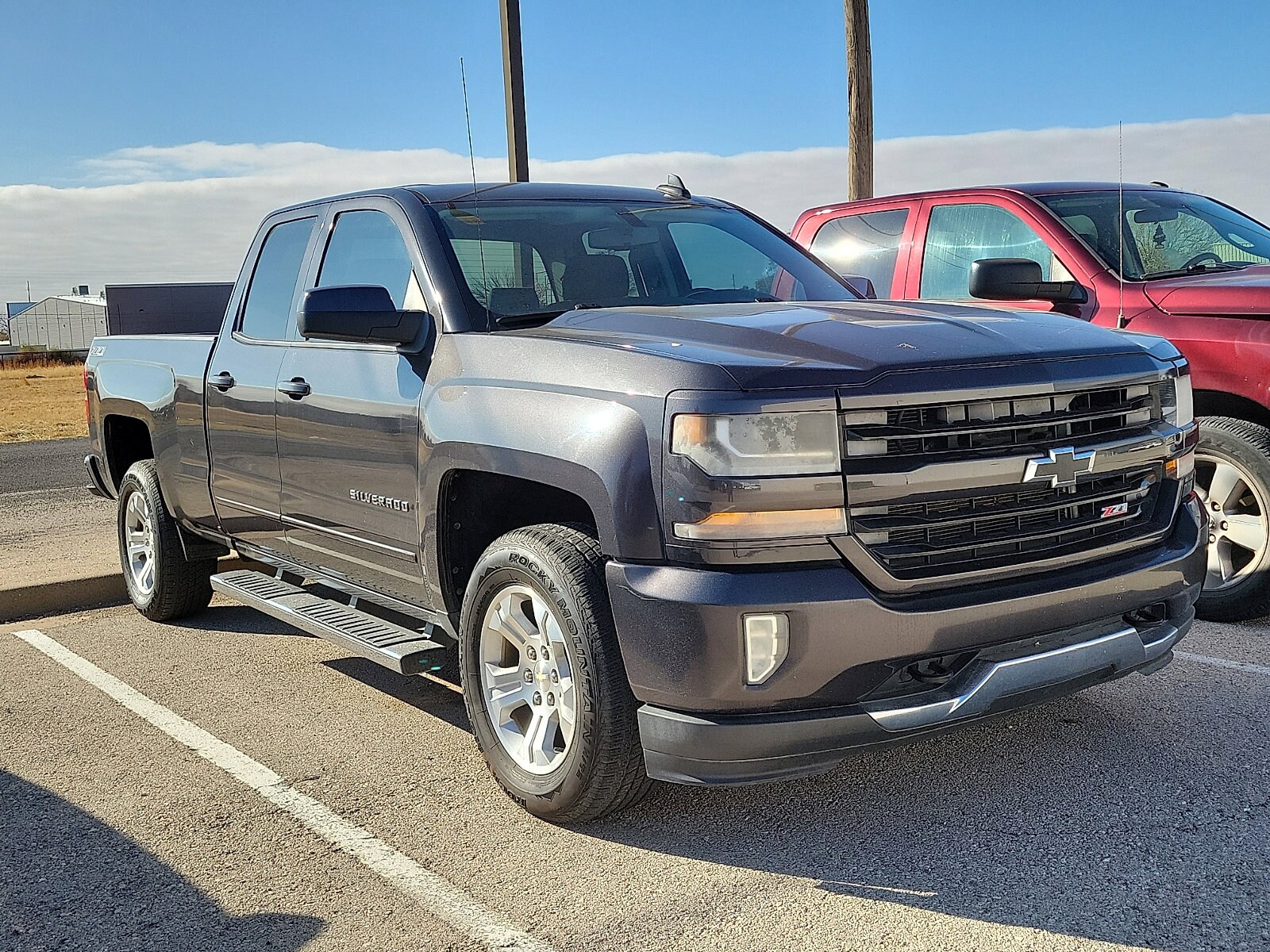 2016 Chevrolet Silverado 1500 LT photo 4