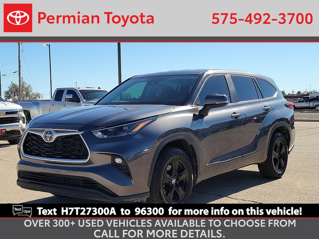 Used 2023 Toyota Highlander LE SUV