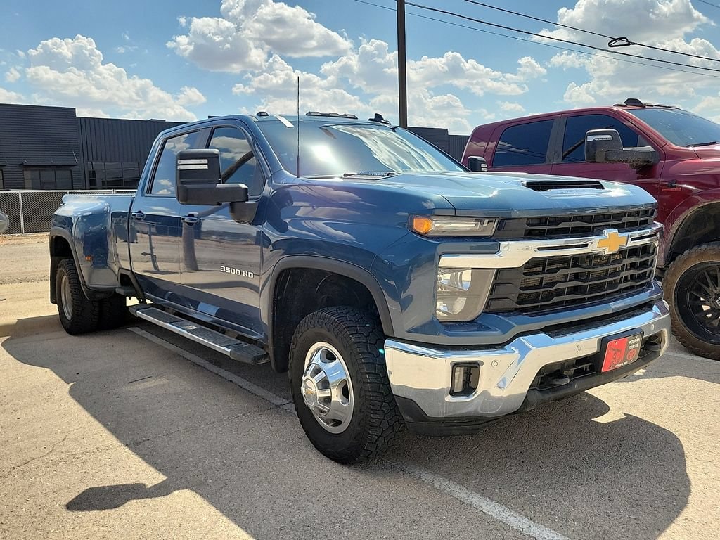 Used 2025 Chevrolet Silverado 3500 HD LT Truck Crew Cab