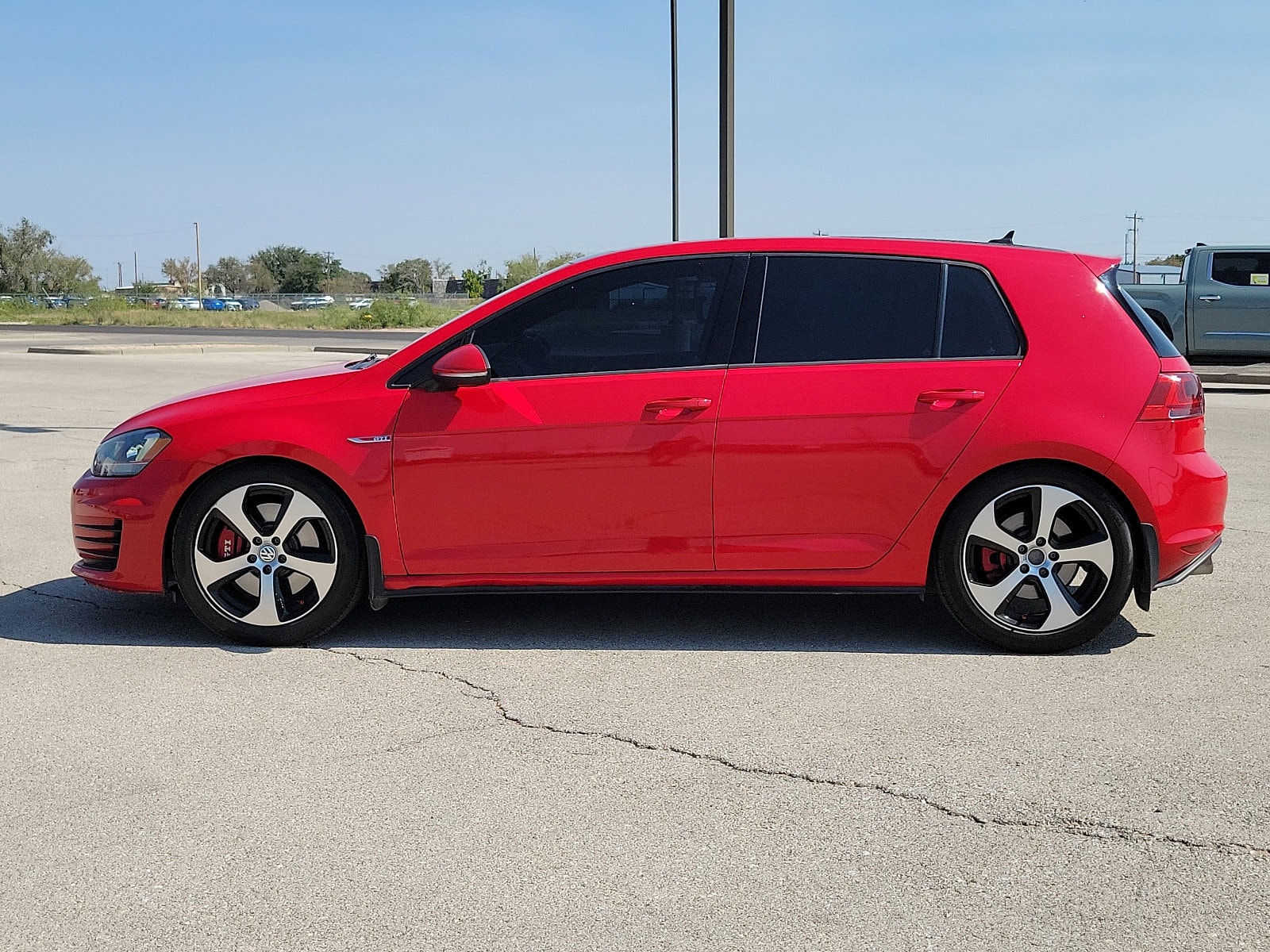 Used 2017 Volkswagen Golf GTI SE with VIN 3VW447AU3HM007725 for sale in Hobbs, NM