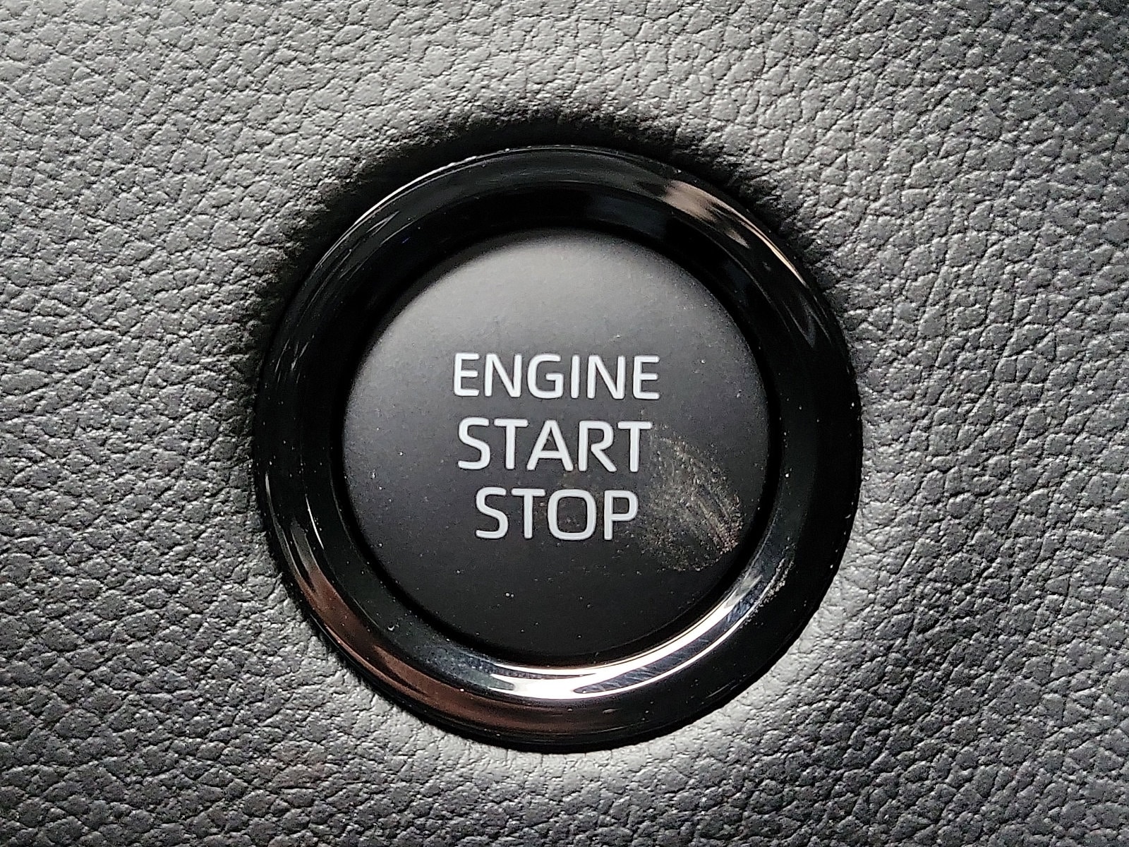 2026 Toyota Tundra Limited - Photo 17