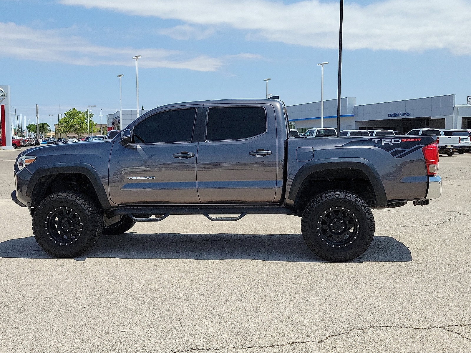 Used 2016 Toyota Tacoma SR5 with VIN 5TFCZ5AN8GX008195 for sale in Hobbs, NM