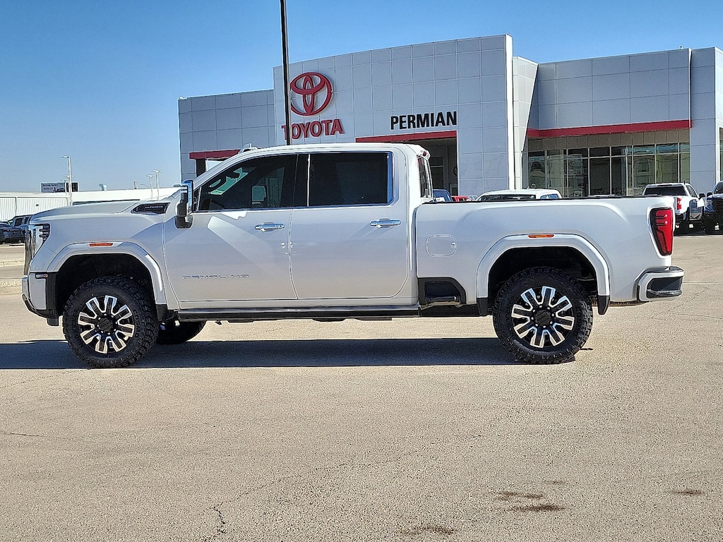 Used 2024 GMC Sierra 2500 HD Denali Ultimate Truck Crew Cab