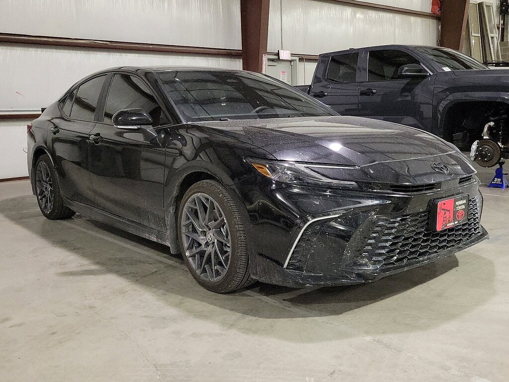 New 2025 Toyota Camry XSE Sedan