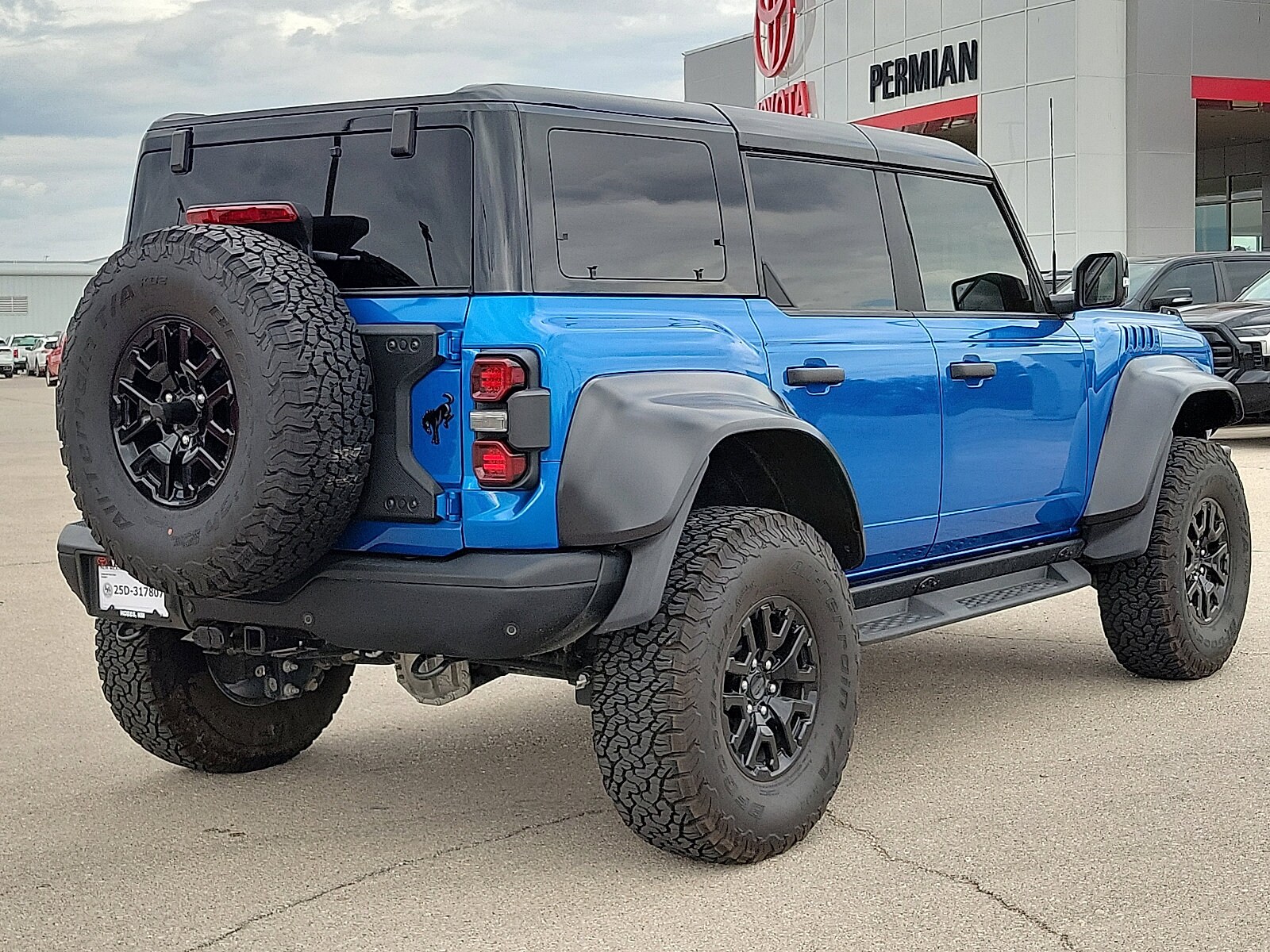 2024 Ford Bronco Raptor photo 3