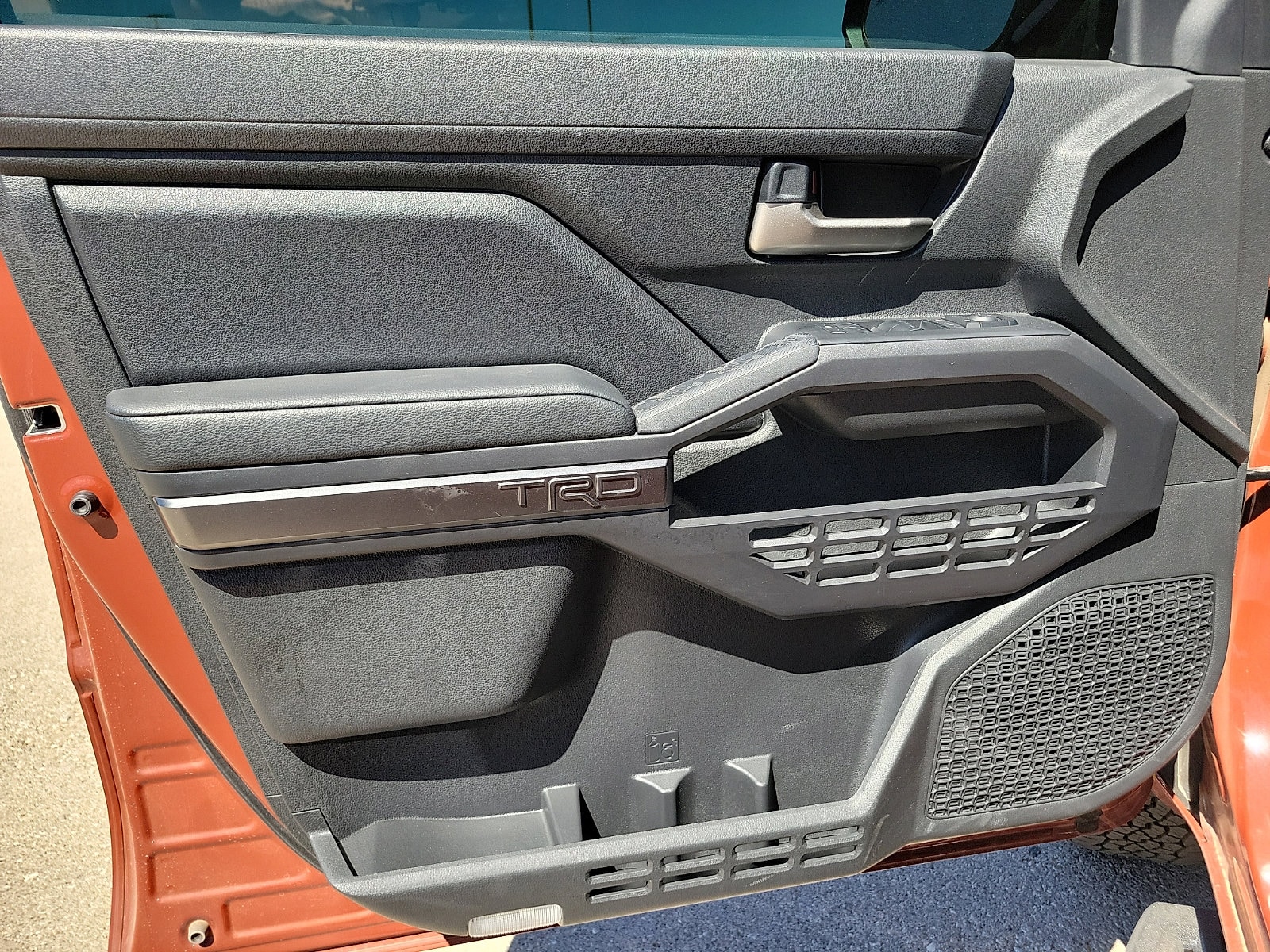 2025 Toyota Tacoma TRD Off Road - Photo 11