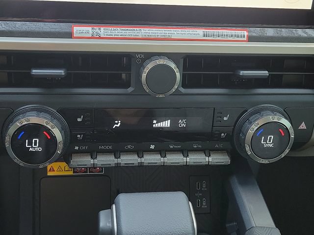 2026 Toyota Tacoma Limited - Photo 15