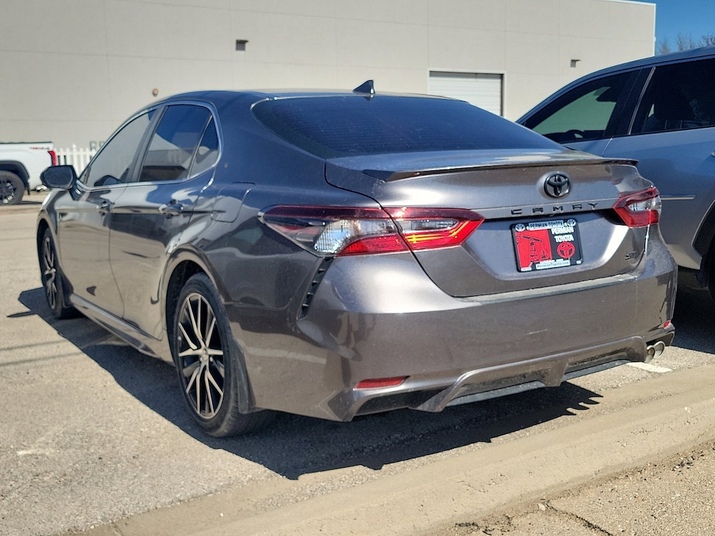 Used 2024 Toyota Camry SE Sedan