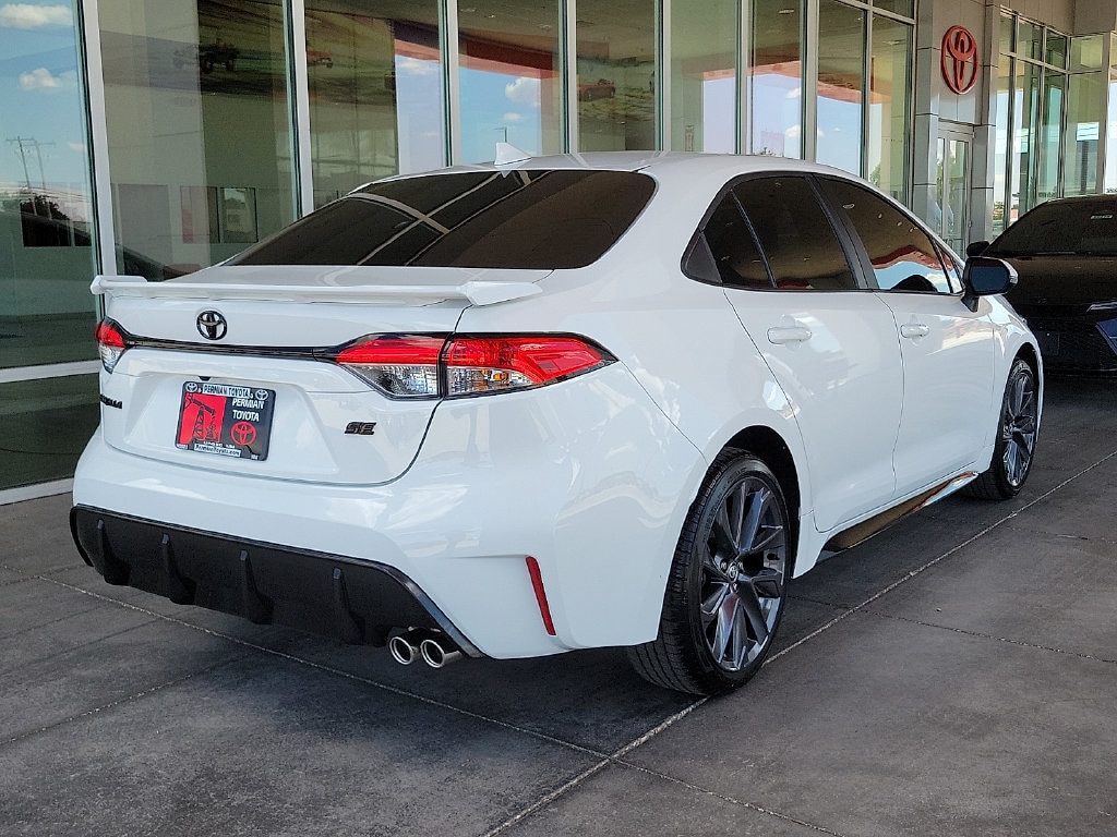 New 2026 Toyota Corolla SE Sedan