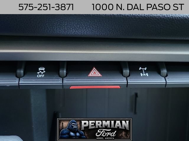 2026 Toyota Tundra SR5 - Photo 17
