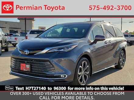 2025 Toyota Sienna Platinum Van Passenger Van