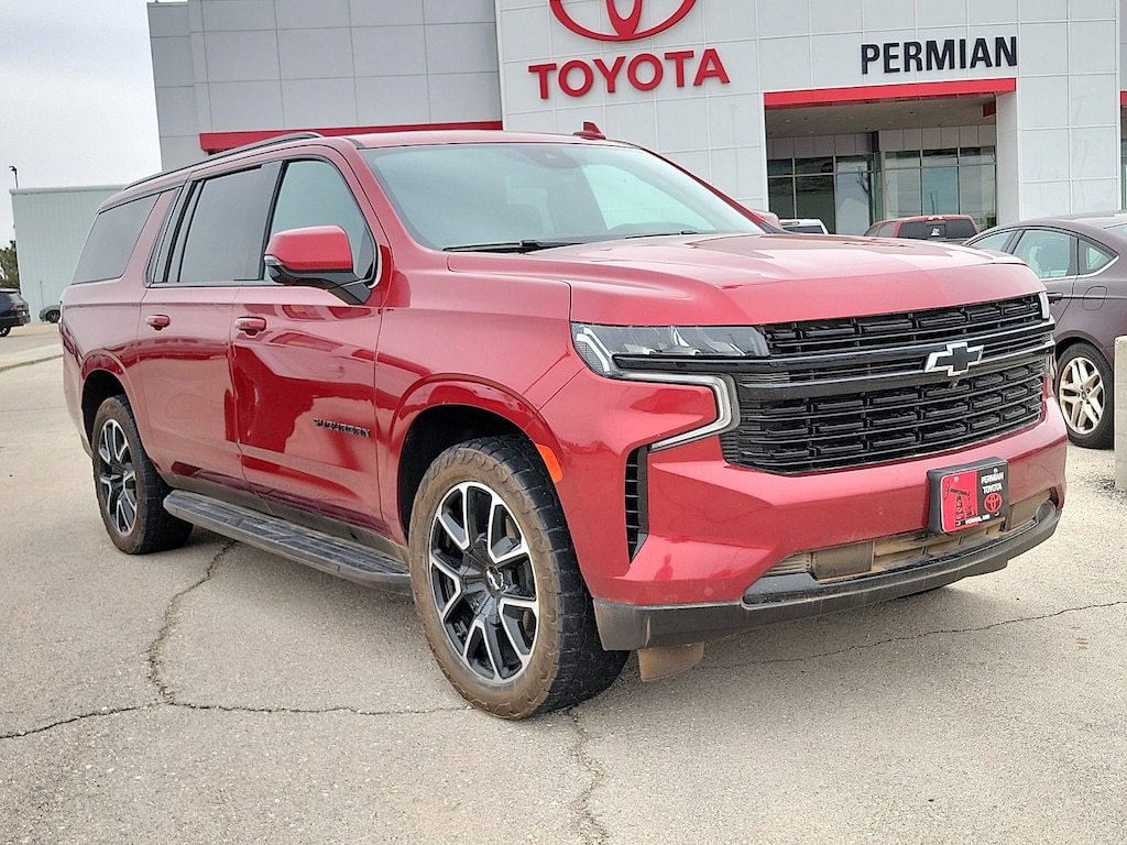 Used 2023 Chevrolet Suburban RST SUV