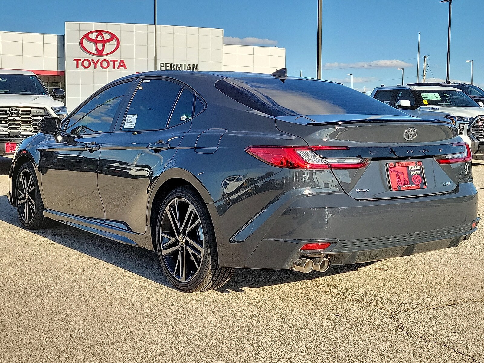 2025 Toyota Camry XSE photo 3