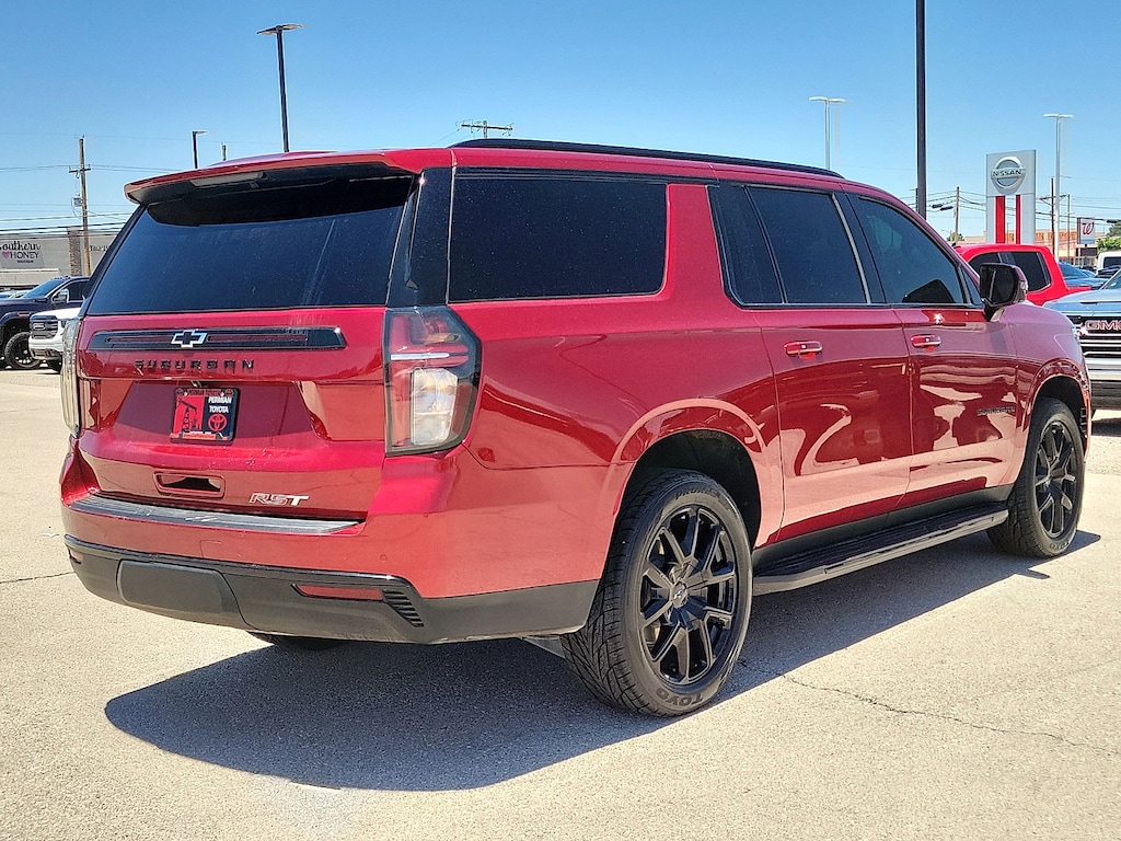 Used 2023 Chevrolet Suburban RST SUV