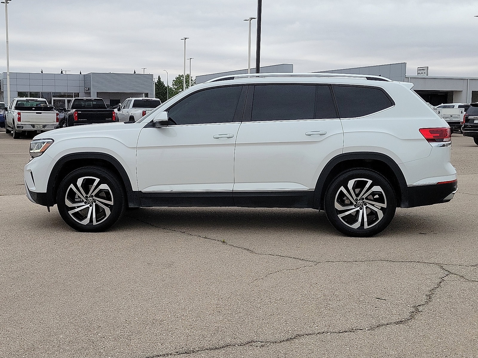 Used 2023 Volkswagen Atlas SEL with VIN 1V2BR2CA7PC512165 for sale in Hobbs, NM