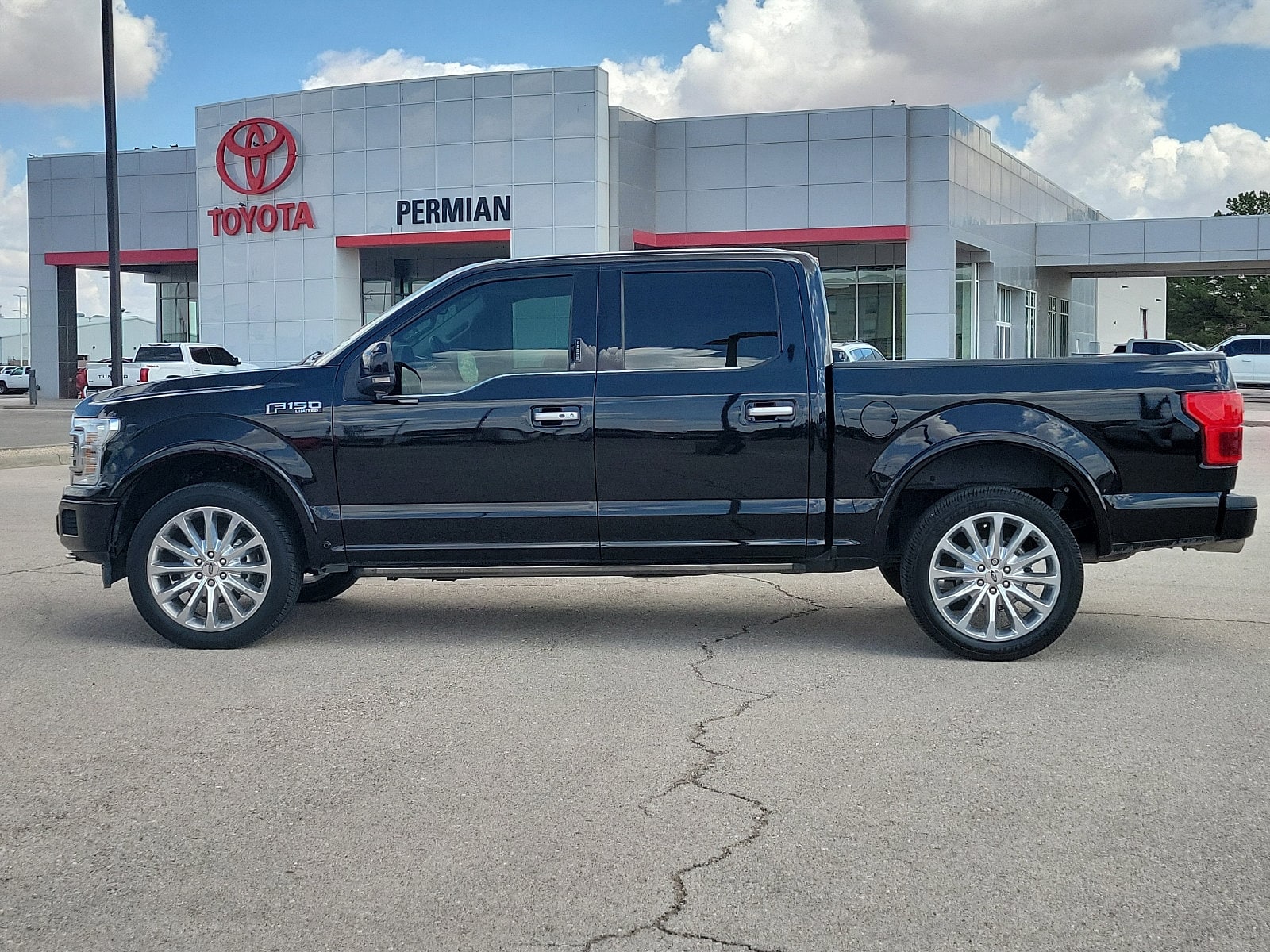 Used 2019 Ford F-150 Limited with VIN 1FTEW1EG2KFA15129 for sale in Hobbs, NM