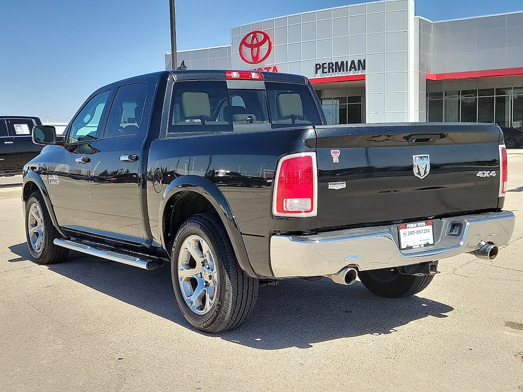 Used 2015 Ram 1500 Laramie 5.7L V8 HEMI MDS VVT Truck Crew Cab