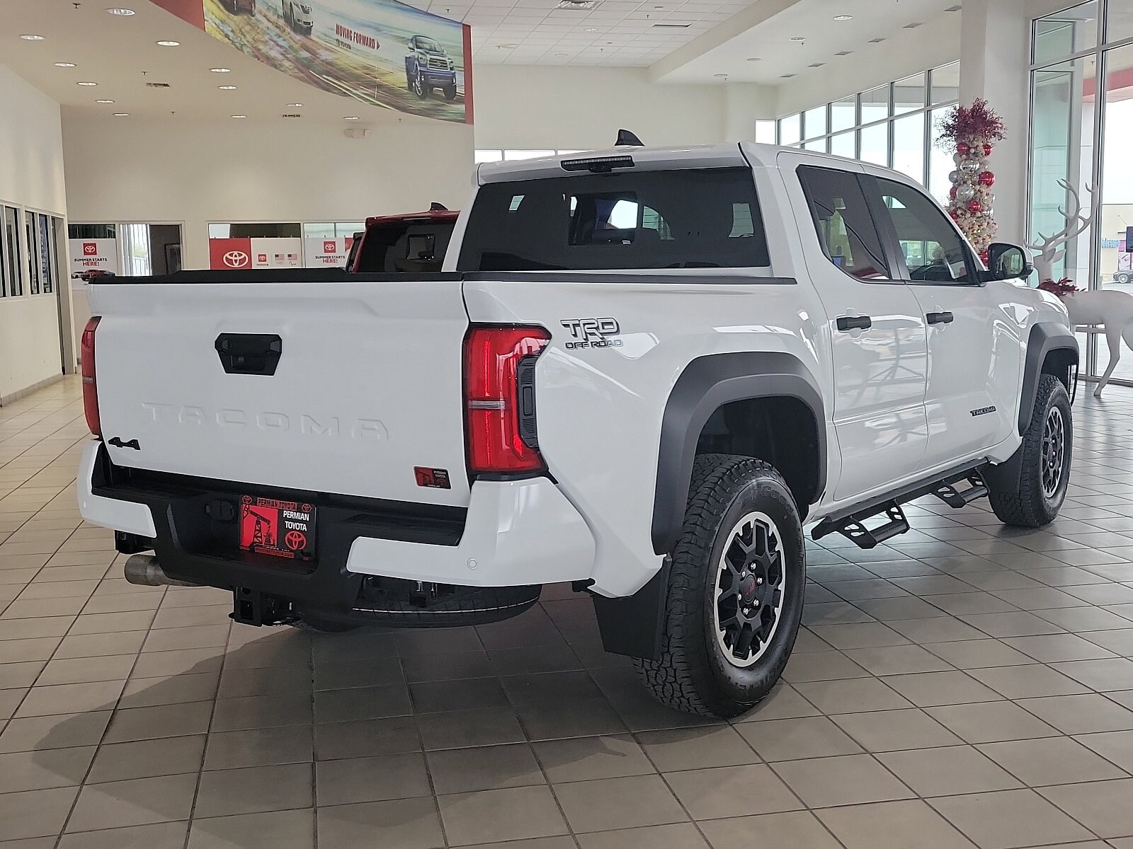 2024 Toyota Tacoma TRD Off-Road photo 4