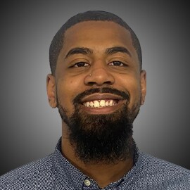 Staff member Anthony Davis from 7844005a0c99