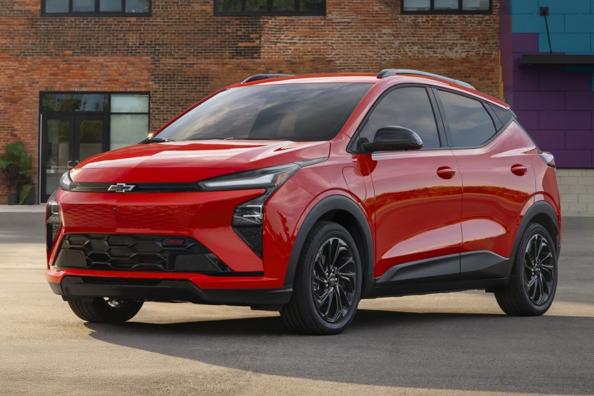 2027-Chevrolet-Bolt-RS-Red-Press-Photos-Exterior-002-side-front-three-quarters-850x566.jpg