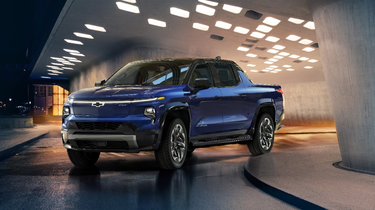 silverado-ev.jpg
