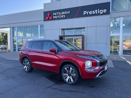 2025 Mitsubishi Outlander SEL SUV