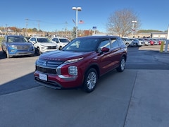 2025 Mitsubishi Outlander ES SUV