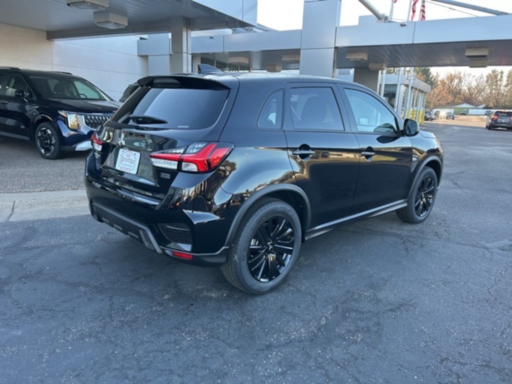 New 2025 Mitsubishi Outlander Sport 2.0 LE SUV