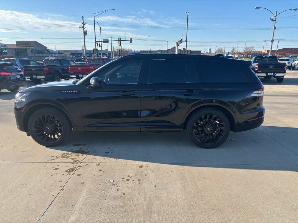 Used 2025 Lincoln Aviator Reserve SUV