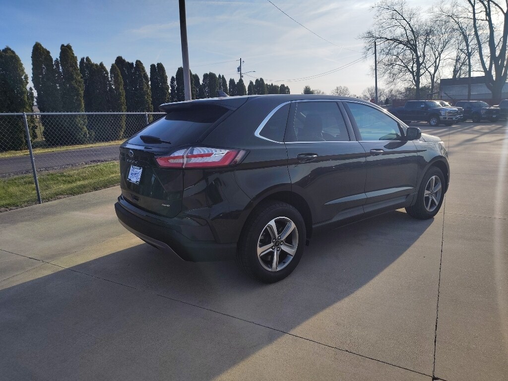 Used 2024 Ford Edge SEL SUV