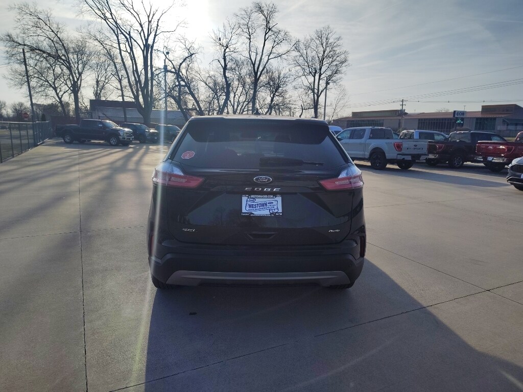Used 2024 Ford Edge SEL SUV