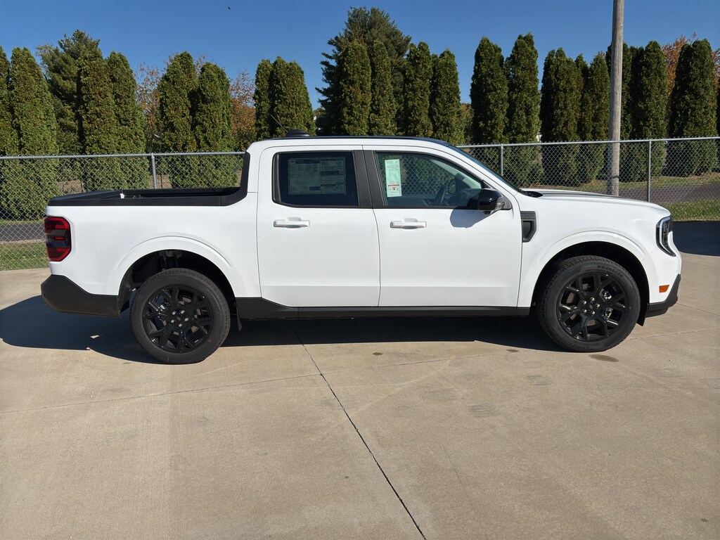 New 2025 Ford Maverick Lariat Truck SuperCrew