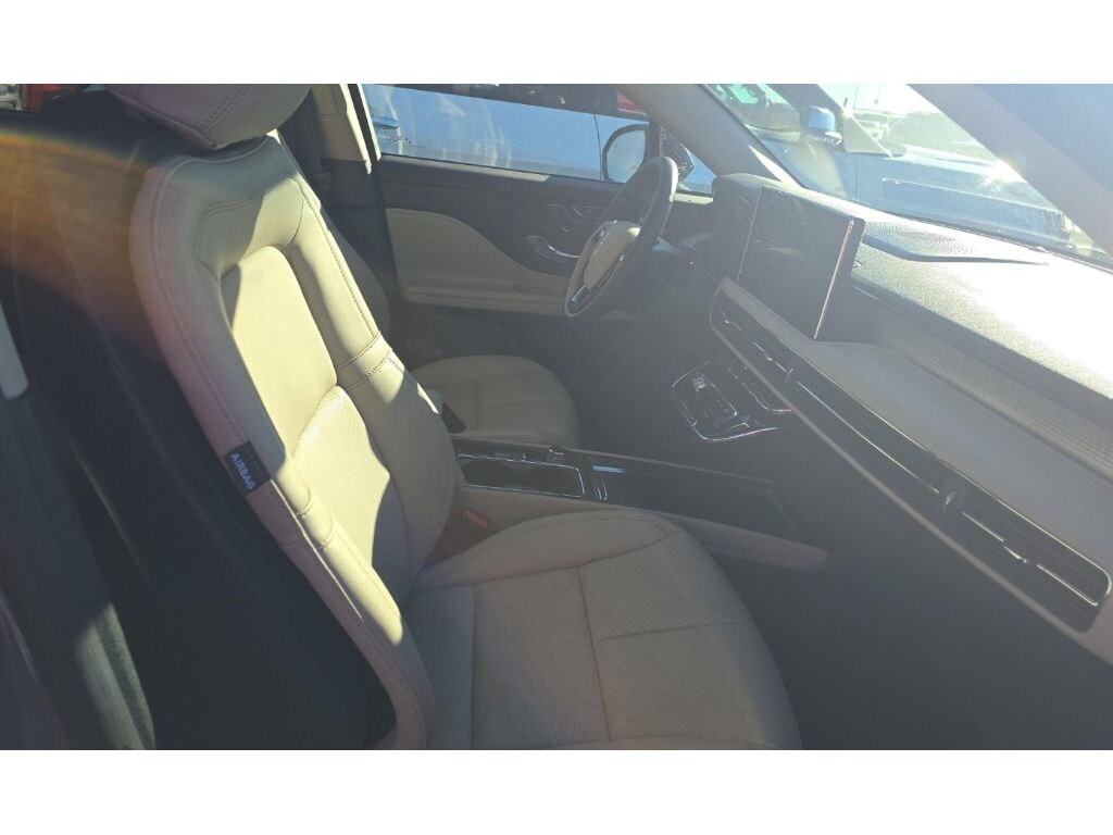 Used 2025 Lincoln Corsair Premiere SUV